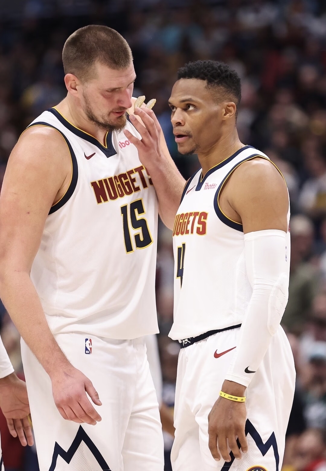 关于丹佛掘金迎中超关键赛，今晨门线救险，压力陡增，控场能力受关注的信息