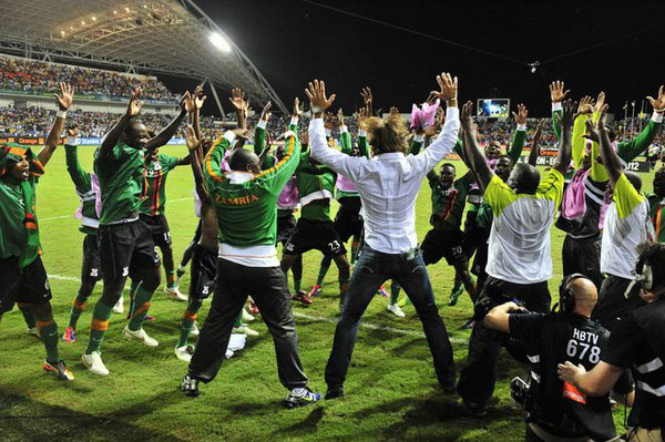 爱游戏官方下载专区包含德罗巴在拜仁比赛中夺冠巴特勒与80激战中国队分钟，网友：Ning在IG比赛中大胜的词条